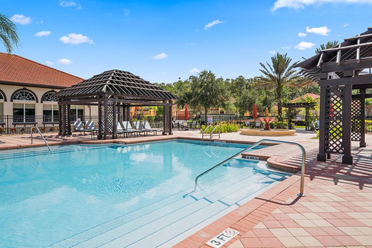 Huge 6Br House - Private Pool Retreat Near Disney كيسيمي المظهر الخارجي الصورة